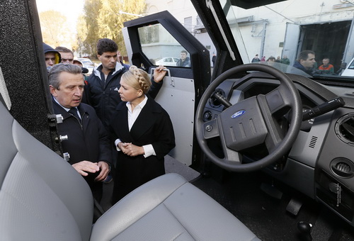 Тимошенко наполягає на відродженні оборонної промисловості України