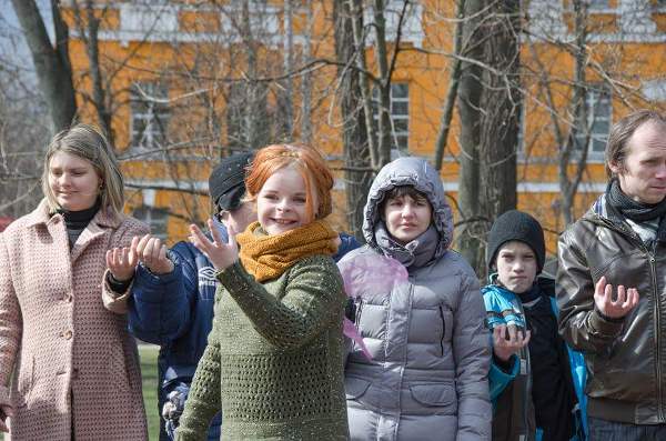 В Киеве прошла акция в поддержку детей-аутистов
