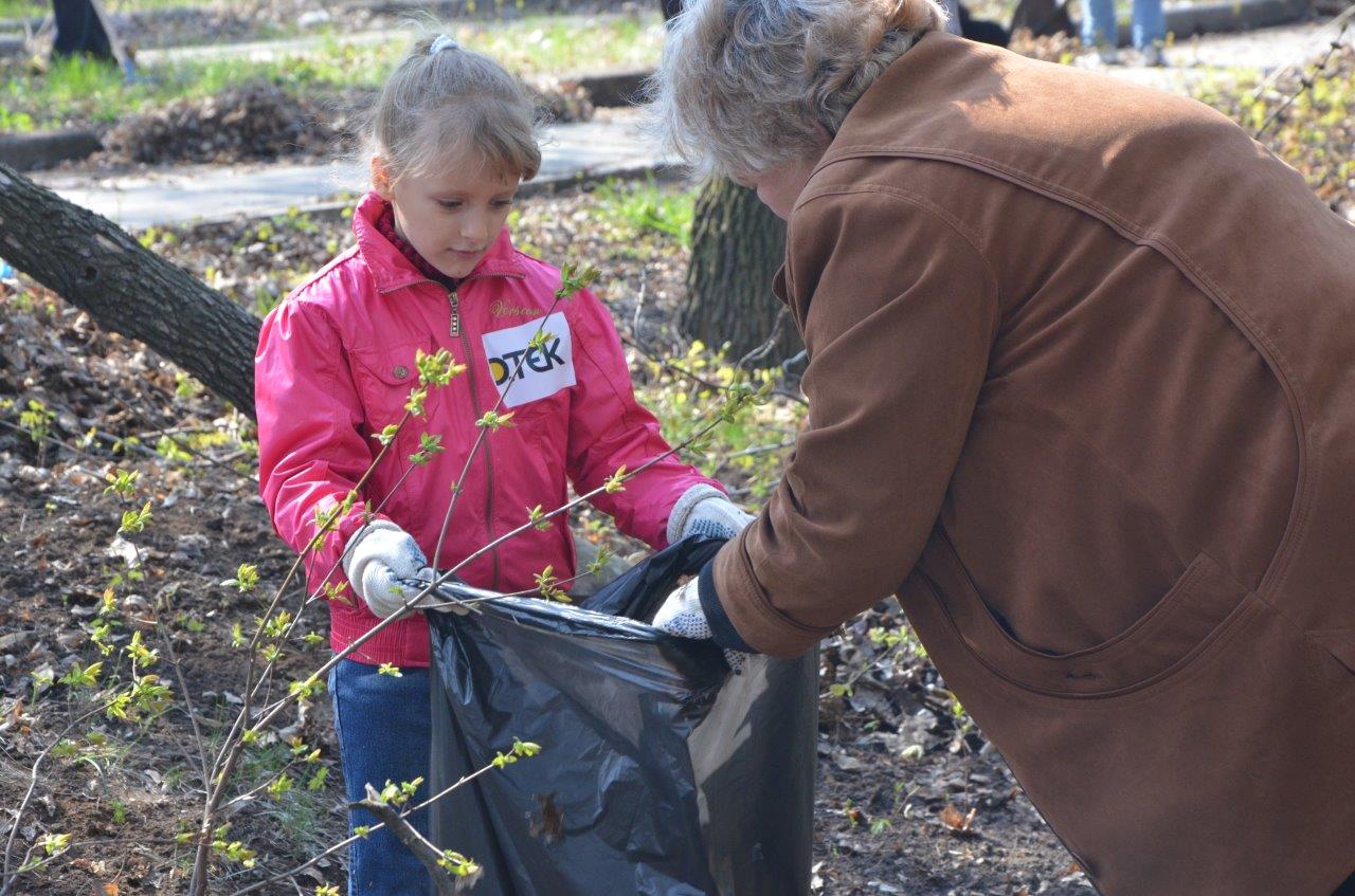 На ежегодную акцию &quot;Чистый город&quot; вышли 7 тысяч волонтеров ДТЭК