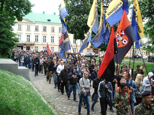 У Львові активісти вимагали прискорити проведення конституційної реформи