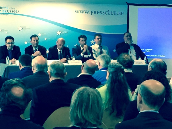 Назначением Саакашвили Киев усиливает давление на одесскую оппозицию, - активист