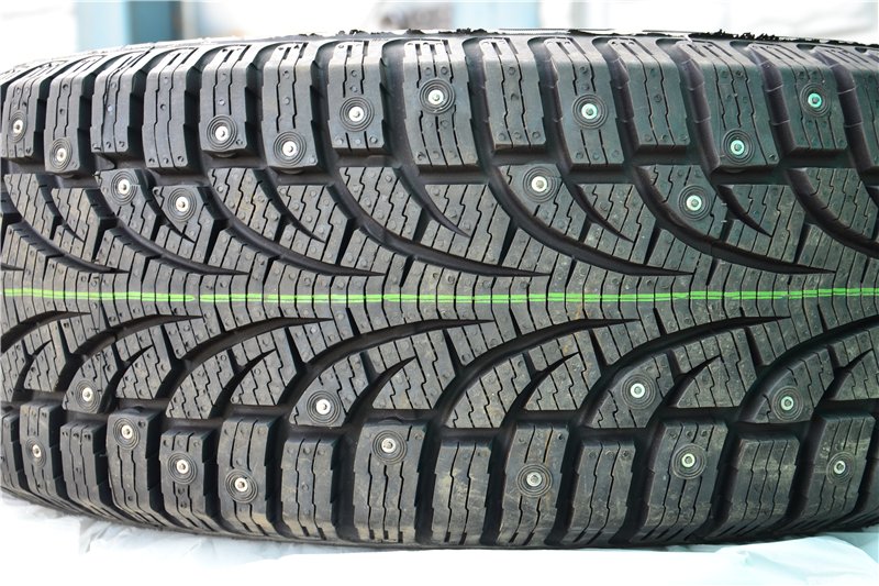 Зимняя шины r17 65. Pirelli Carving Edge. Зимние шины Pirelli Winter Carving Edge. Пирелли Винтер Карвинг Эдж. Pirelli Winter Carving Edge 100t.