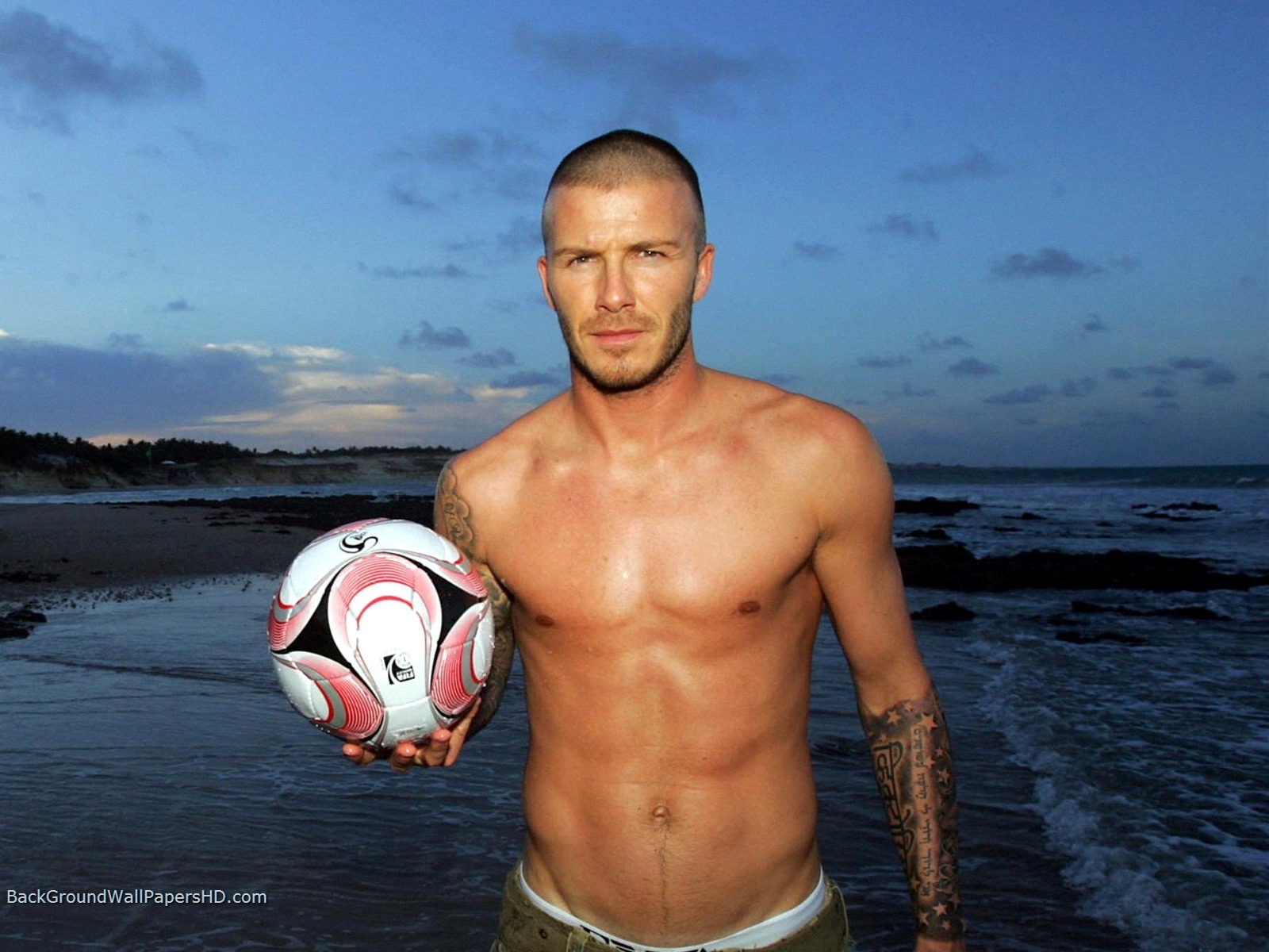 David Beckham с мячом